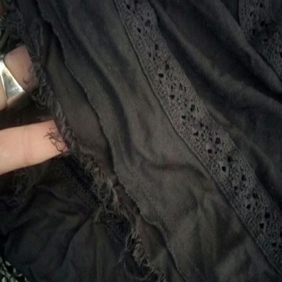 AEO Distressed Flowing Boho Summer Shirt - Picture 5 of 6